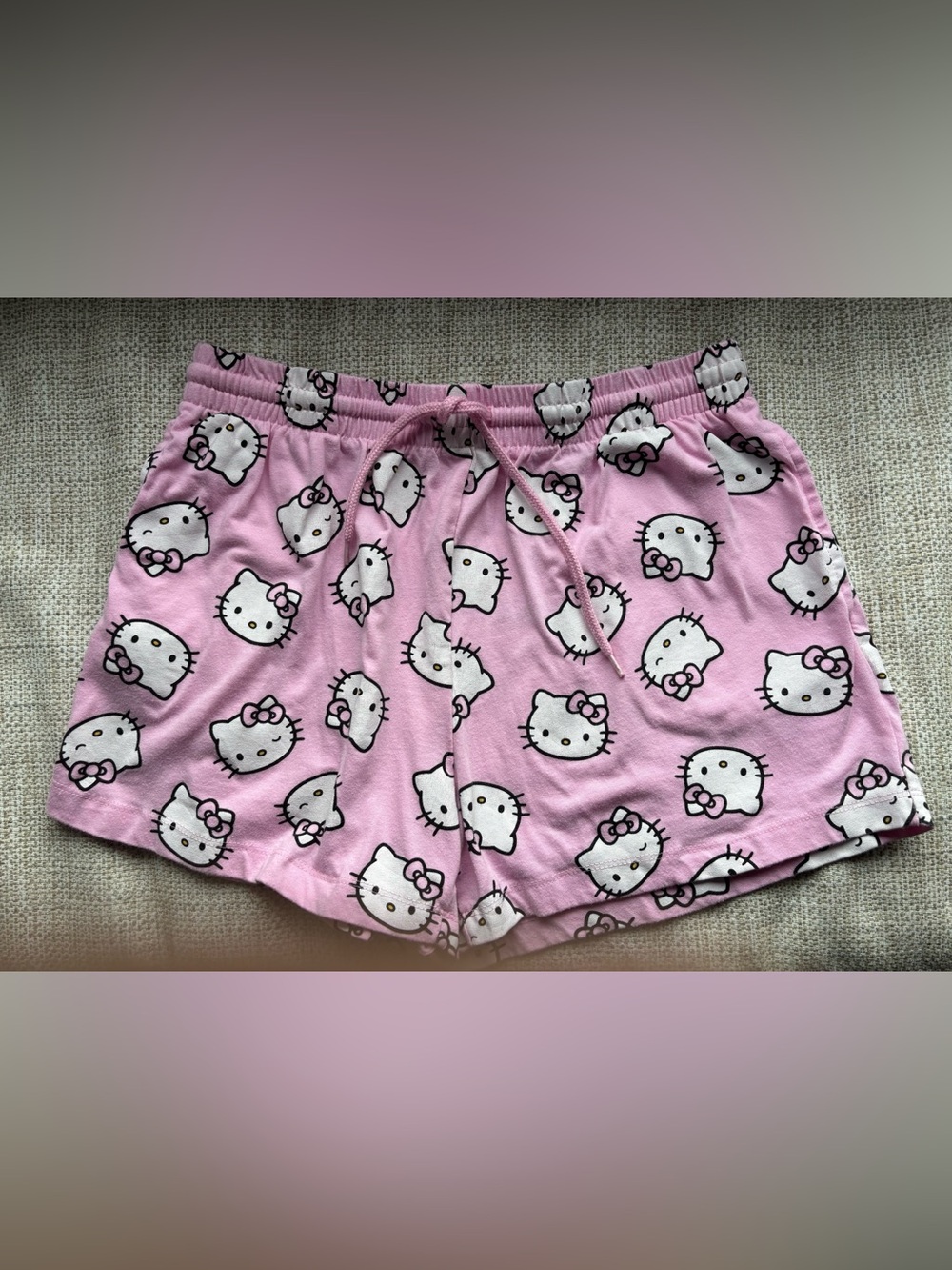 Hello Kitty pink knit sleep shorts like new size small